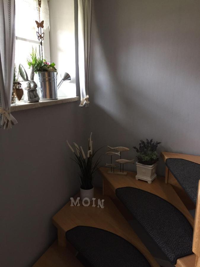 Ferienwohnung "Kleine Krabbe" Werdum Esterno foto